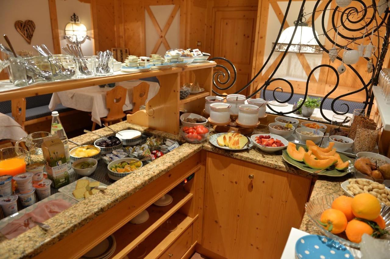 Garni Hotel Max Santa Cristina Val Gardena 외부 사진